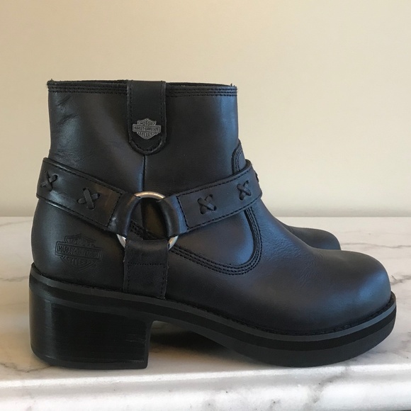 HARLEY DAVIDSON BLACK LEATHER ANKLE BOOTS - Picture 2 of 16